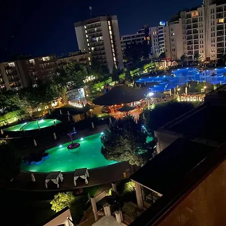Daire In Barcelo Royal Beach *